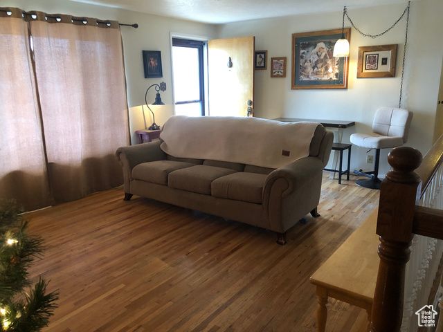 1212 N 850 E, Bountiful, UT 84010