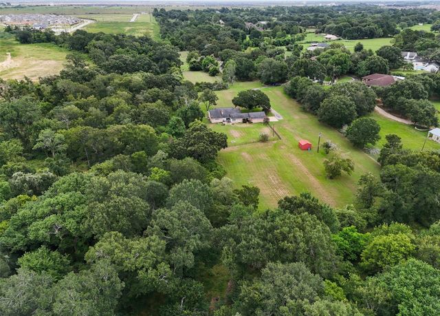 204 Wade Road, Brookshire, TX 77423