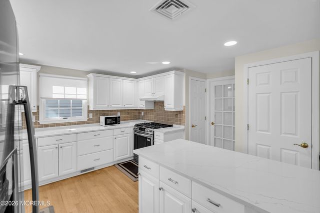 807 Prospect Avenue, Spring Lake Heights, NJ 07762