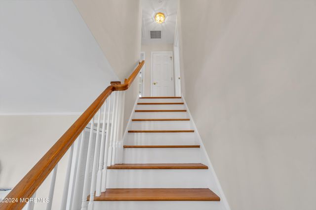 807 Prospect Avenue, Spring Lake Heights, NJ 07762