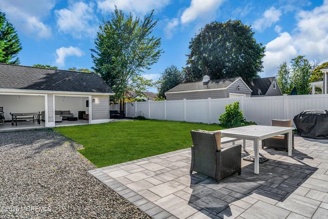807 Prospect Avenue, Spring Lake Heights, NJ 07762