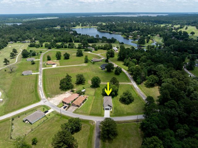 68 Fairway Drive, Trinity, TX 75862