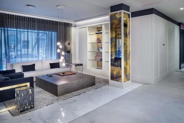416 W 52nd St Apt 324, New York City, NY 10019