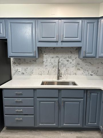 248 N Gay Court, Glenwood, IL 60425