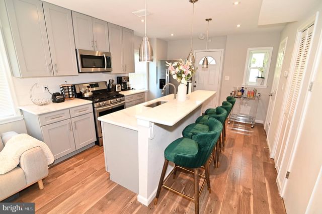 6027 MARTIN LUTHER KING JR CT, Capitol Heights, MD 20743