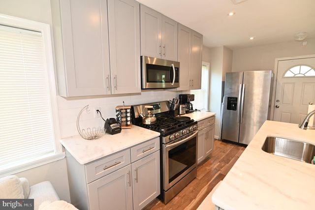 6027 MARTIN LUTHER KING JR CT, Capitol Heights, MD 20743