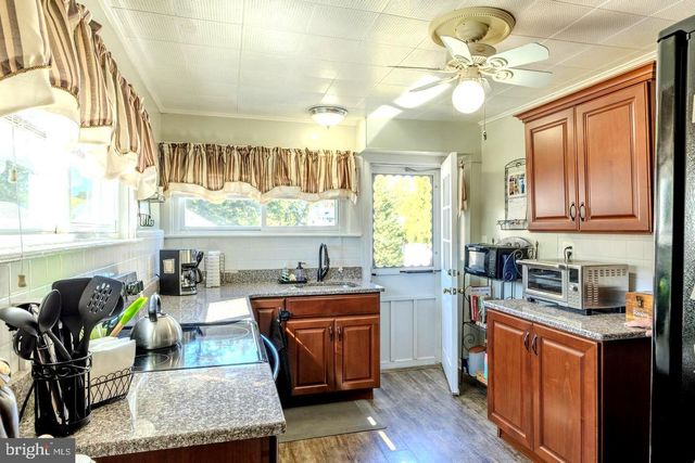 1919 PERSHING AVE, Morton, PA 19070