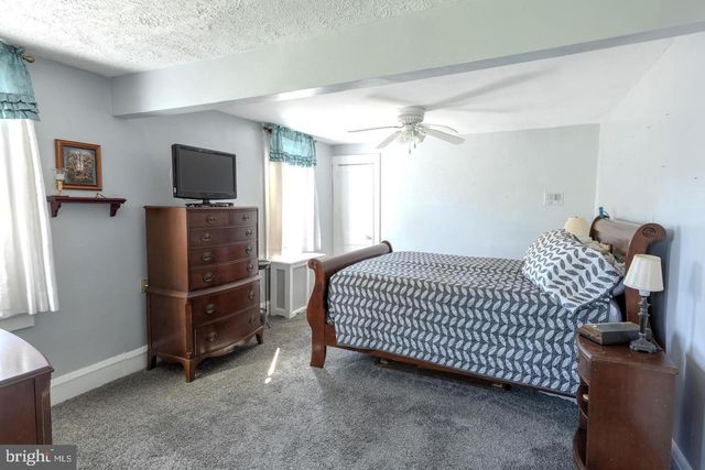 1919 PERSHING AVE, Morton, PA 19070