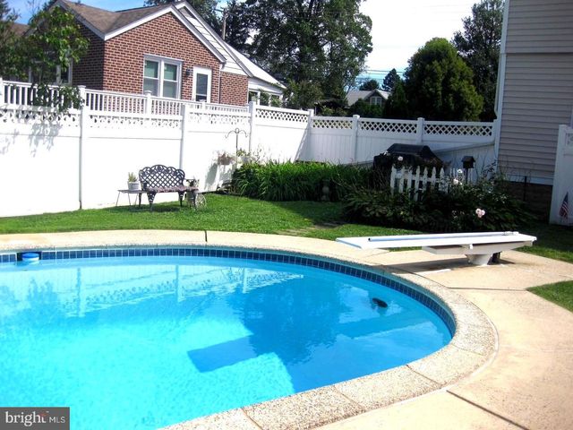 1919 PERSHING AVE, Morton, PA 19070