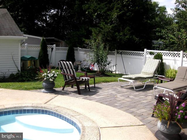 1919 PERSHING AVE, Morton, PA 19070