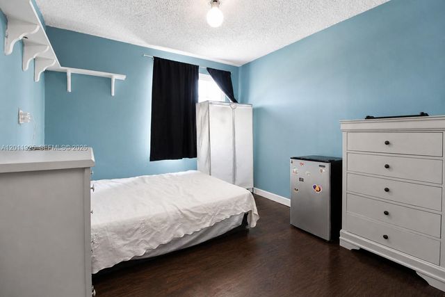 18083 SW 13th St, Pembroke Pines, FL 33029