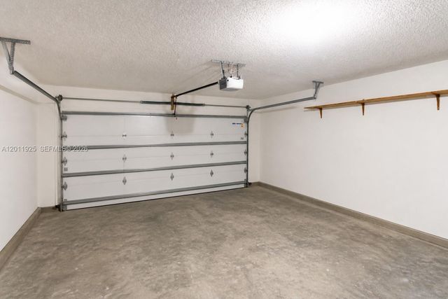 18083 SW 13th St, Pembroke Pines, FL 33029