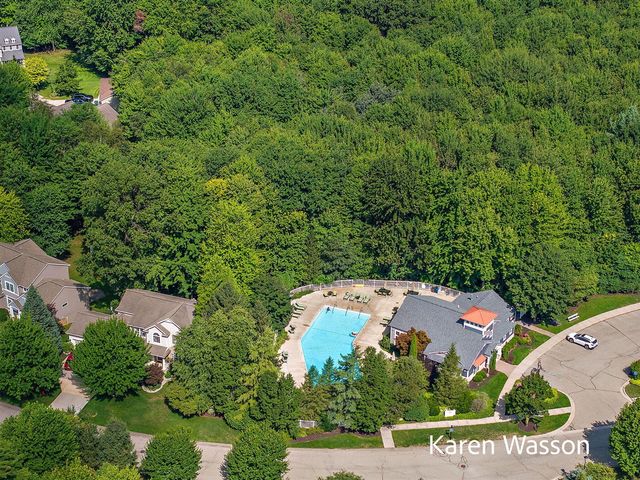 13485 Stafford Drive, Nunica, MI 49448