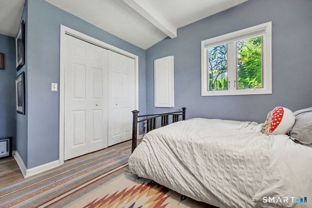 52 West Street, Shelton, CT 06484
