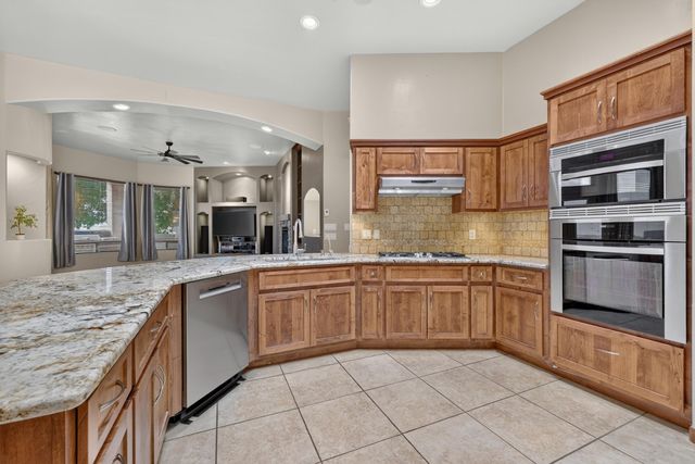2624 Saltillo Road NE, Rio Rancho, NM 87144