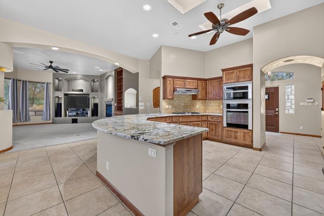 2624 Saltillo Road NE, Rio Rancho, NM 87144