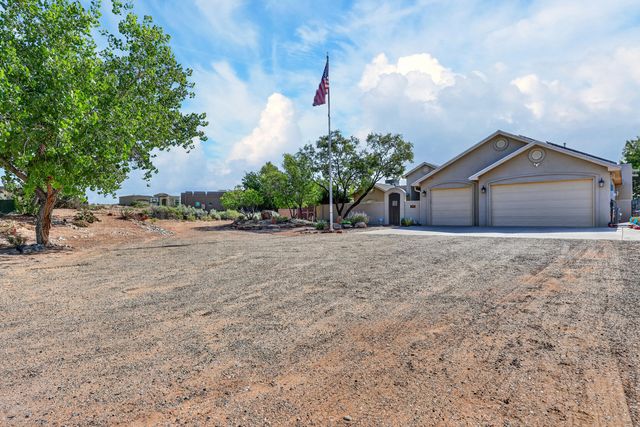 2624 Saltillo Road NE, Rio Rancho, NM 87144