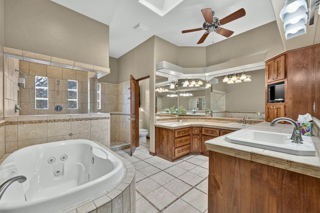 2624 Saltillo Road NE, Rio Rancho, NM 87144
