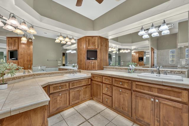 2624 Saltillo Road NE, Rio Rancho, NM 87144
