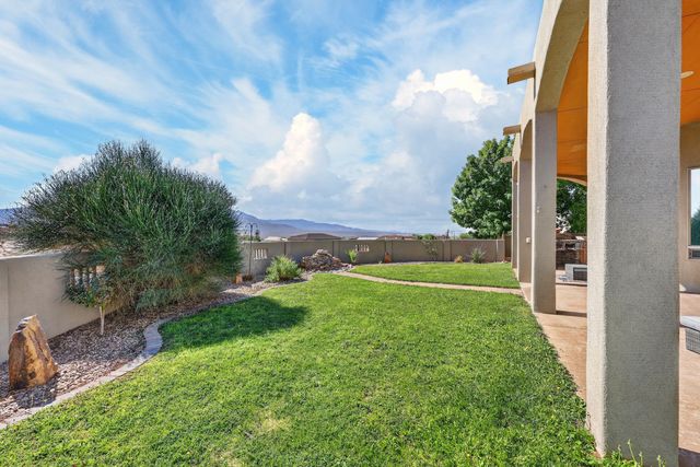 2624 Saltillo Road NE, Rio Rancho, NM 87144