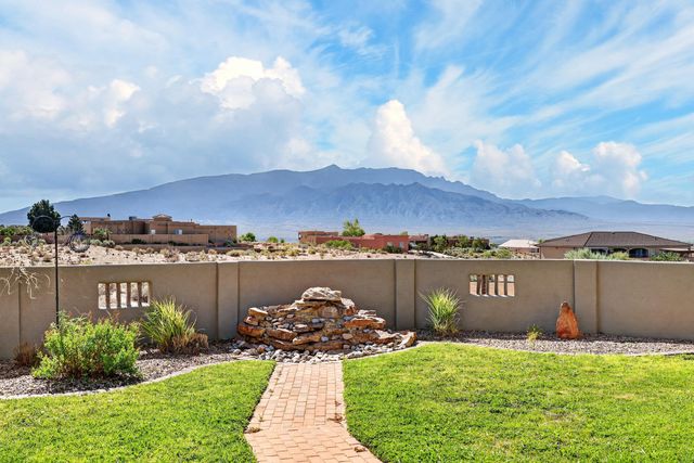 2624 Saltillo Road NE, Rio Rancho, NM 87144