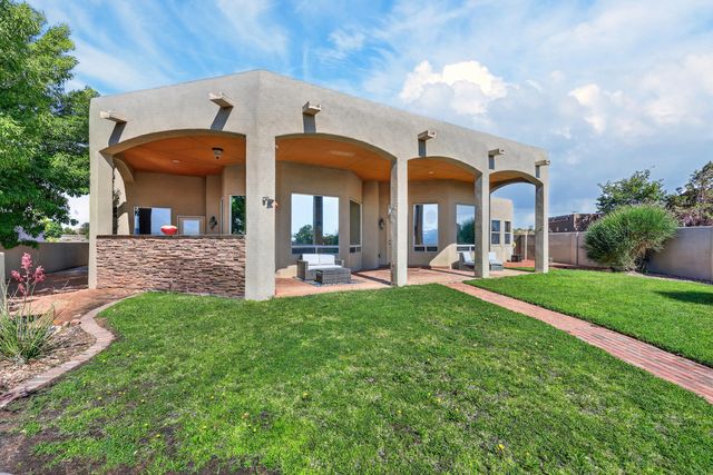 2624 Saltillo Road NE, Rio Rancho, NM 87144