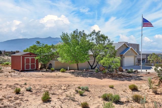2624 Saltillo Road NE, Rio Rancho, NM 87144