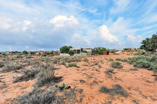 2624 Saltillo Road NE, Rio Rancho, NM 87144