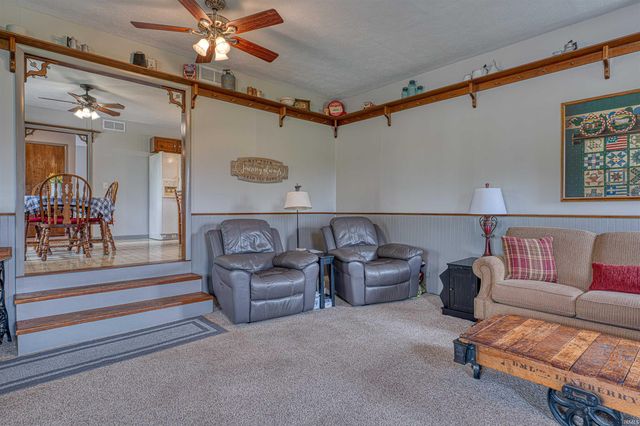 1899 W Kelly Road, Boonville, IN 47601