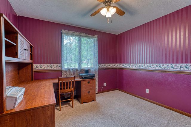 1899 W Kelly Road, Boonville, IN 47601