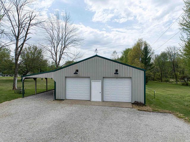 1899 W Kelly Road, Boonville, IN 47601