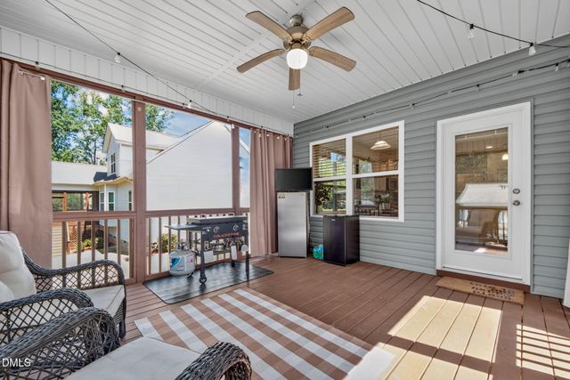 207 Laurel Oaks Drive, Youngsville, NC 27596