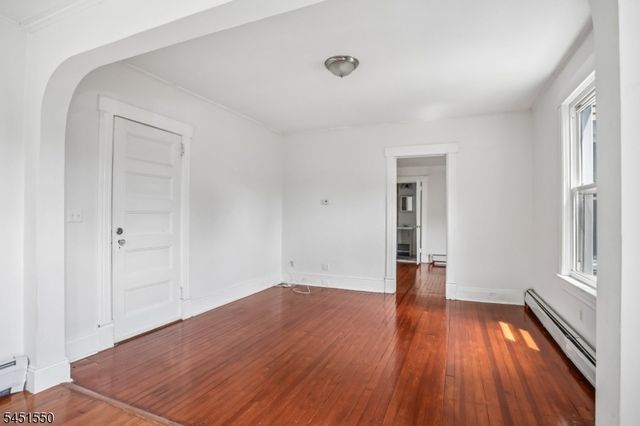 147 Phelps Ave 2, Englewood City, NJ 07631