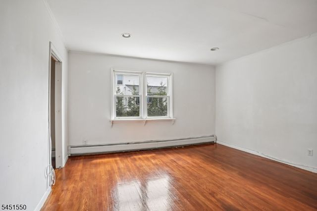 147 Phelps Ave 2, Englewood City, NJ 07631
