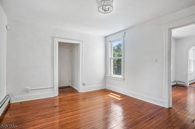 147 Phelps Ave 2, Englewood City, NJ 07631