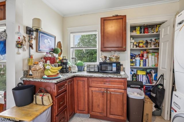 147 Phelps Ave 2, Englewood City, NJ 07631