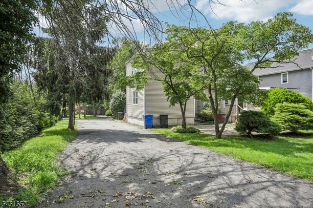147 Phelps Ave 2, Englewood City, NJ 07631