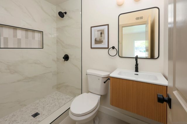 8436 Borealis, San Diego, CA 92126
