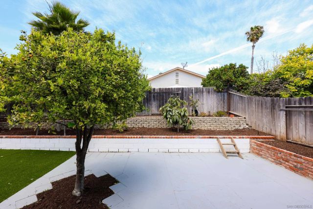 8436 Borealis, San Diego, CA 92126