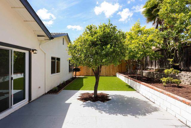 8436 Borealis, San Diego, CA 92126