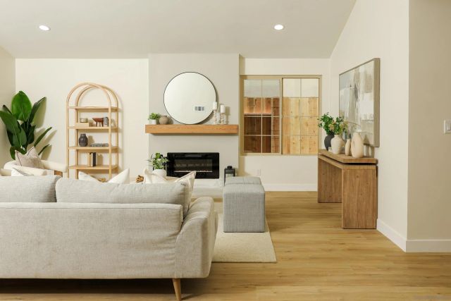 8436 Borealis, San Diego, CA 92126