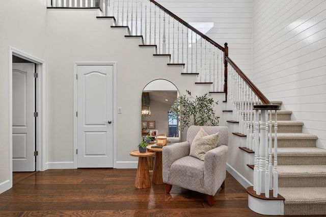 2196 Red Setter Rd, Rocklin, CA 95765