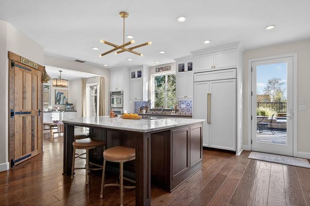 2196 Red Setter Rd, Rocklin, CA 95765