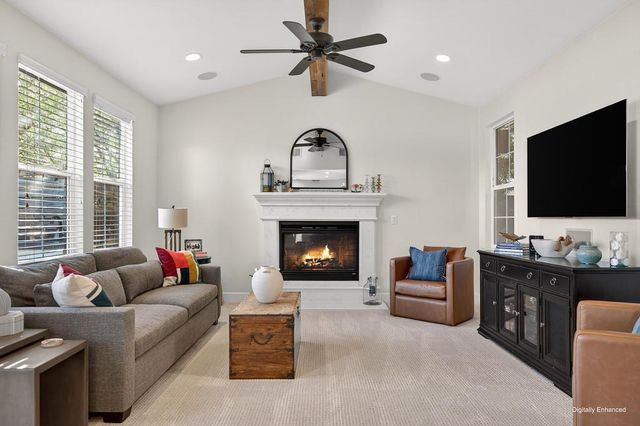 2196 Red Setter Rd, Rocklin, CA 95765