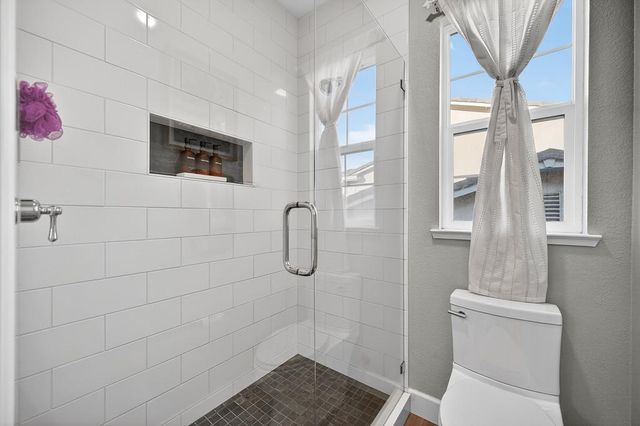 2196 Red Setter Rd, Rocklin, CA 95765