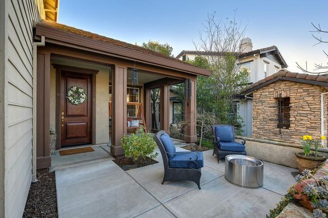 2196 Red Setter Rd, Rocklin, CA 95765