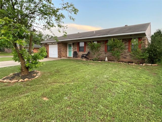 1218 Rolling Stone Drive, Tecumseh, OK 74873