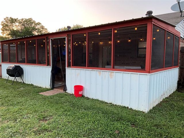 1218 Rolling Stone Drive, Tecumseh, OK 74873