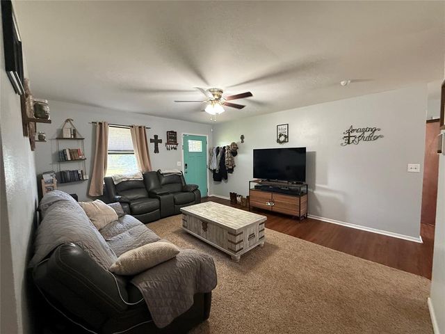 1218 Rolling Stone Drive, Tecumseh, OK 74873