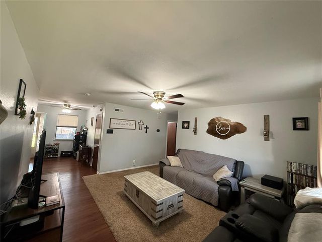 1218 Rolling Stone Drive, Tecumseh, OK 74873